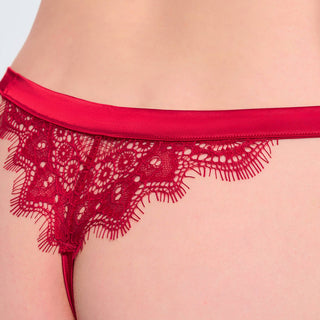 MADRID | Tanga Rojo